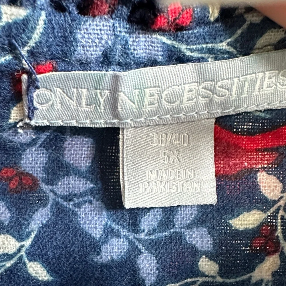 Only Necessities Navy Floral Dress - Picture 3 of 10